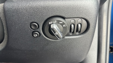 MINI Hatchback 1.5 Cooper Classic 3dr Auto Petrol Hatchback